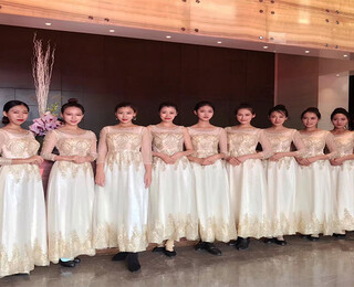 專業(yè)禮儀服務(wù)首選 撫順應(yīng)邀禮儀服務(wù)公司，提供全方位活動(dòng)支持與禮儀模特